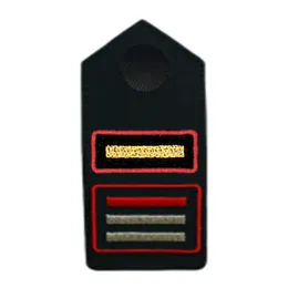 Schulterklappen, auf schwarzem Köper, Knopf schwarz